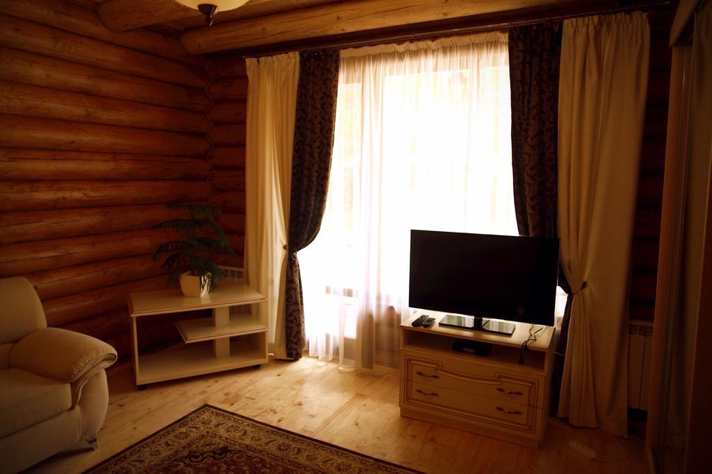 Готель Oasis Karpat Поляна Номер фото